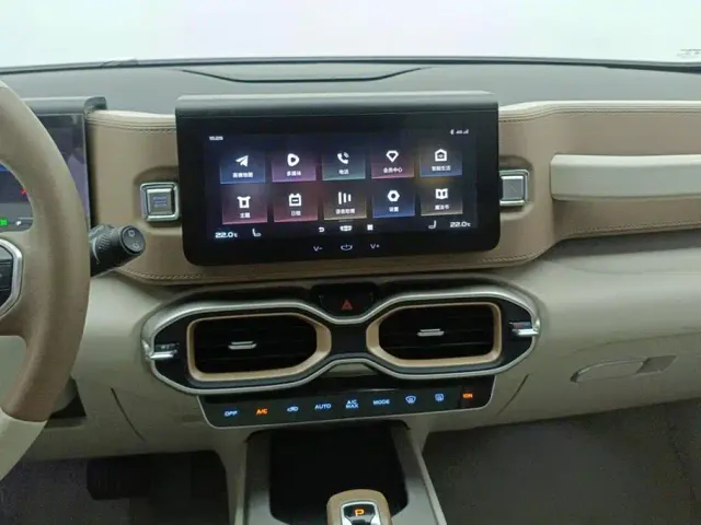 Geely ICON — Фото автомобиля 13