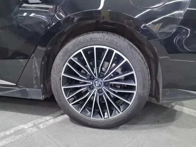BYD Han — Фото автомобиля 16