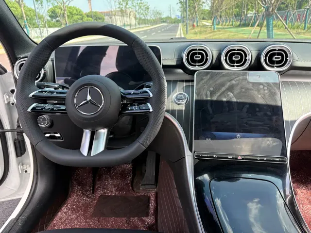 Mercedes-Benz C-Class — Фото автомобиля 16