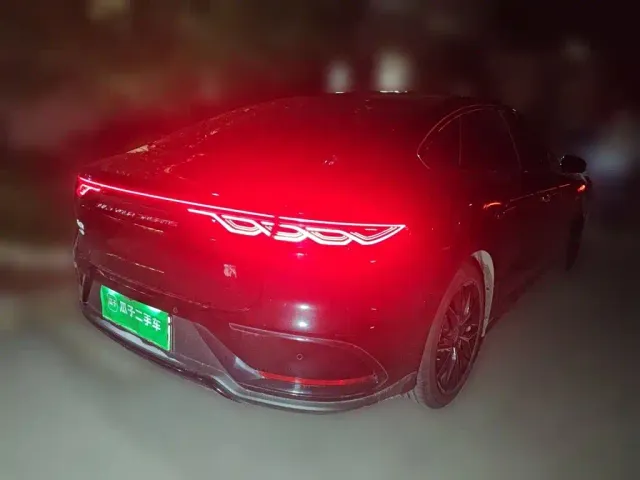BYD Han — Фото автомобиля 4
