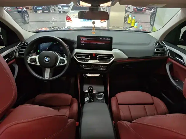 BMW X4 — Фото автомобиля 9