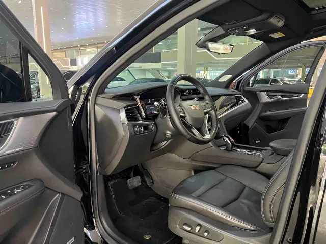 Cadillac XT6 — Фото автомобиля 7