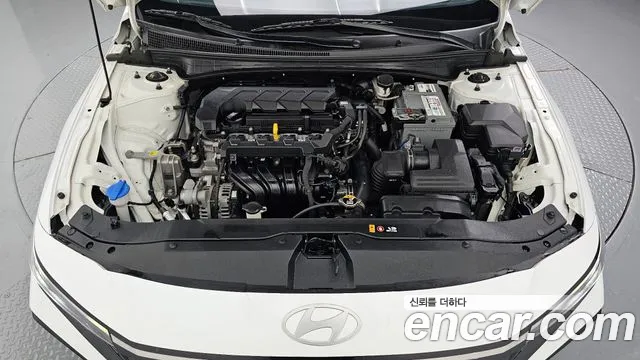 Hyundai Avante CN7 — Фото автомобиля 9