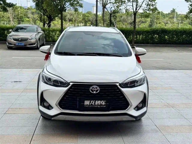 Toyota YARiS L Zhi Xuan — Фото автомобиля 2