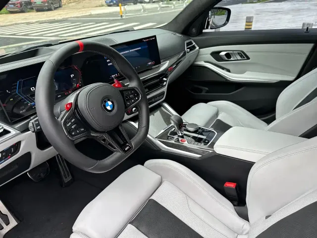 BMW M3 — Фото автомобиля 4