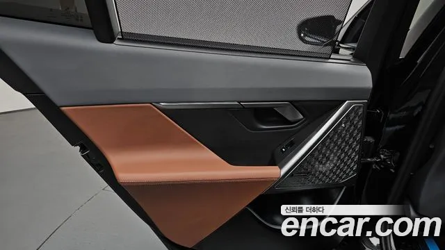 BMW i5 — Фото автомобиля 21