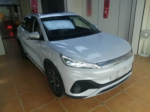 BYD Yuan PLUS — Фото автомобиля 3