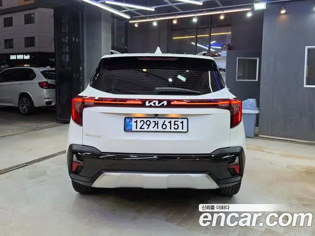 Kia Seltos — Фото автомобиля 2