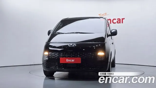 Hyundai Staria Staria Tourer 11 мест — Фото автомобиля 3