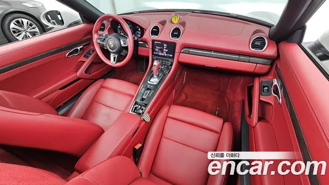 Porsche 718 — Фото автомобиля 7