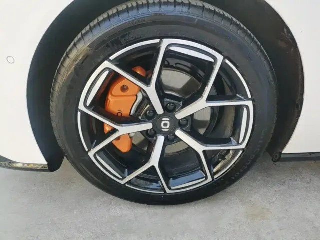Changan Qiyuan A06 — Фото автомобиля 22