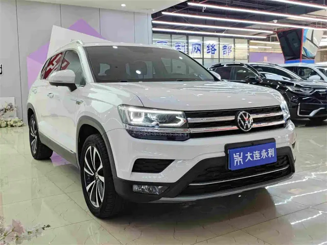 Volkswagen Tharu — Фото автомобиля 3