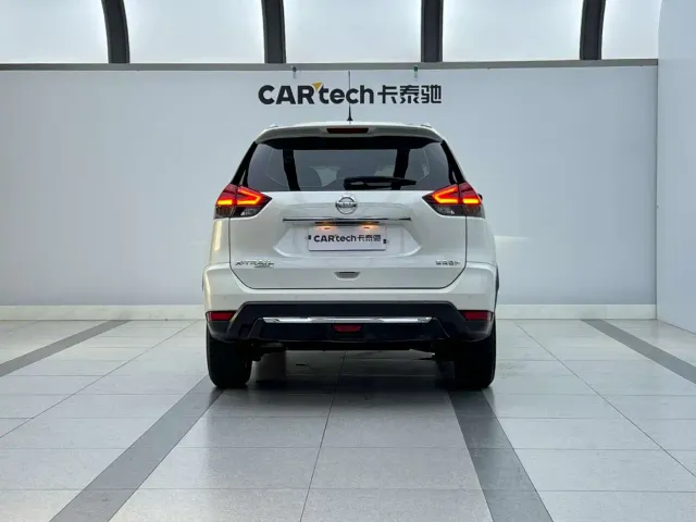 Nissan X-Trail — Фото автомобиля 4