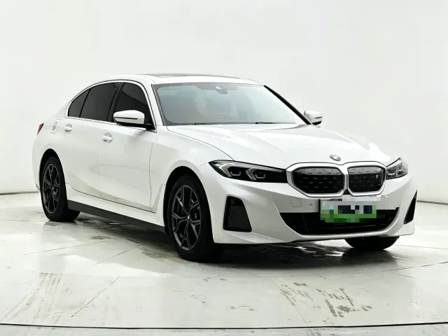 BMW i3 — Фото автомобиля 3