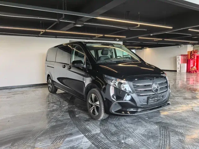 Mercedes-Benz Vito — Фото автомобиля 3