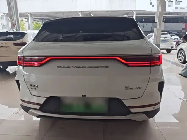 BYD Song PLUS — Фото автомобиля 5