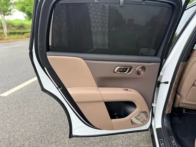 Li Auto i6 — Фото автомобиля 7