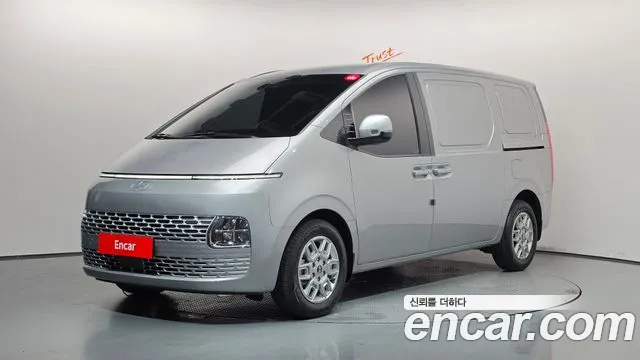 Фотография автомобиля — Hyundai Staria