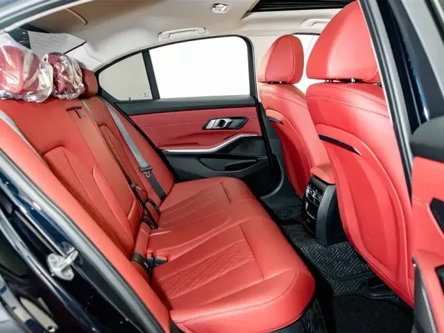 BMW 3 Series — Фото автомобиля 20