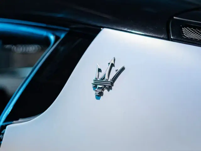 Maserati MC20 — Фото автомобиля 5