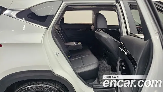 Kia Seltos New — Фото автомобиля 17