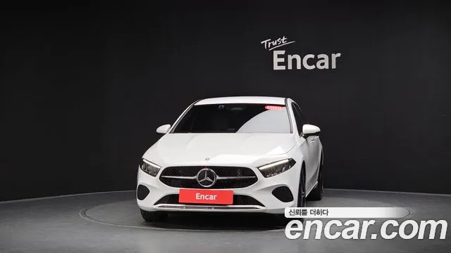 Mercedes-Benz A-Class W177 — Фото автомобиля 3