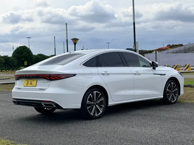 Chery Arrizo 8 PRO — Фото автомобиля 21
