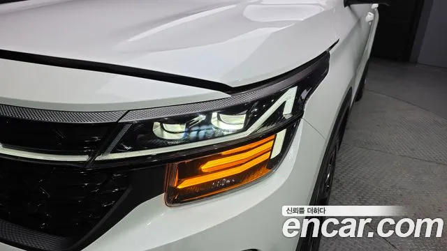 Kia Seltos Бензин 1.6 турбо 2WD — Фото автомобиля 22