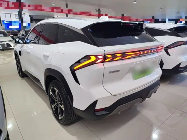 Geely Galaxy L7 — Фото автомобиля 4