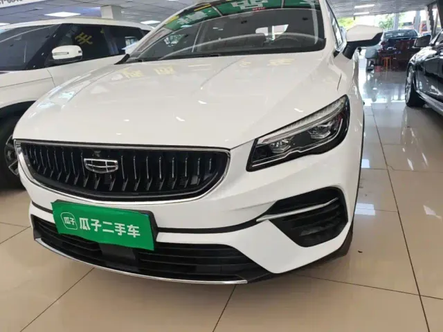 Geely Emgrand S — Фото автомобиля 23