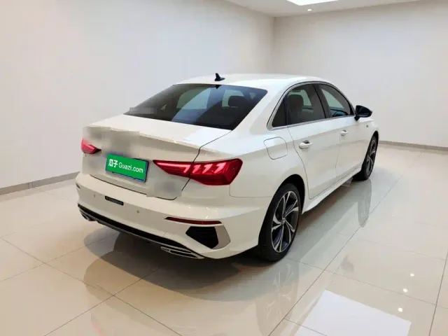 Audi A3 — Фото автомобиля 4