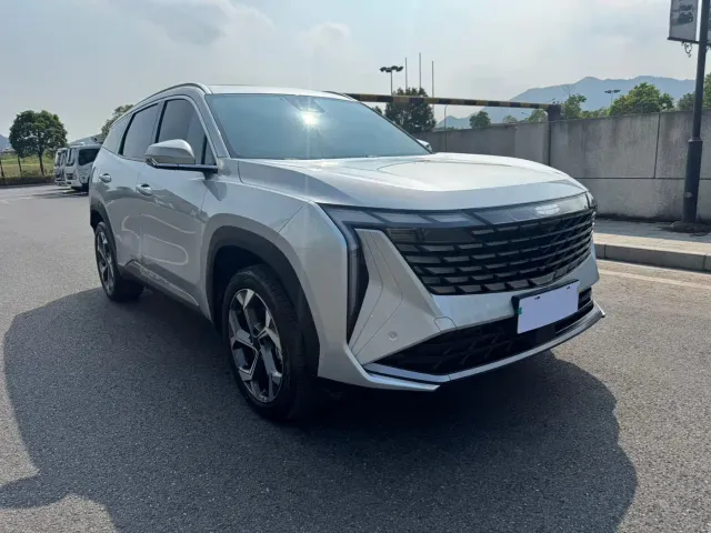 Geely Boyue L — Фото автомобиля 3