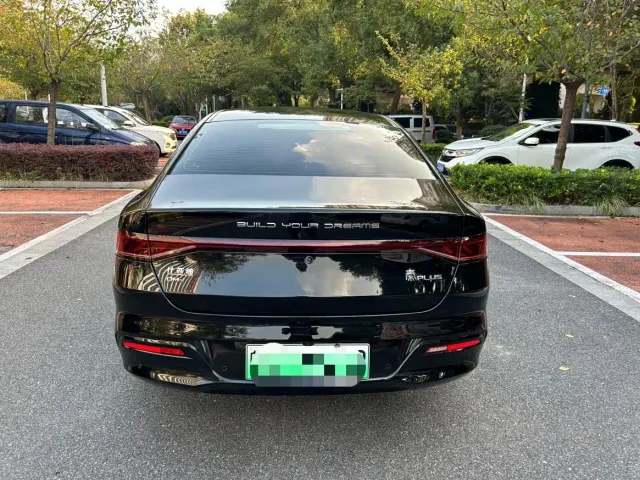 BYD Qin PLUS — Фото автомобиля 5