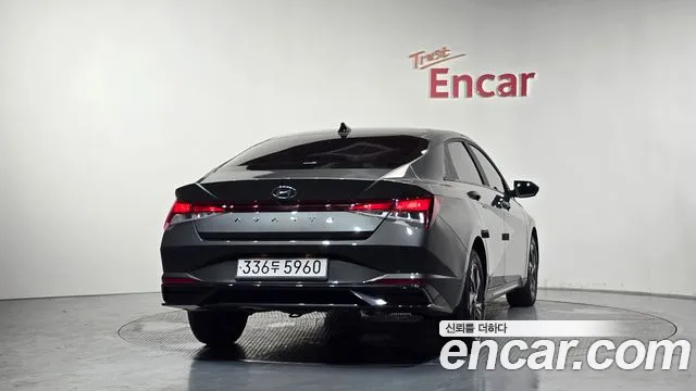 Hyundai AVANTE Avante (CN7) — Фото автомобиля 4