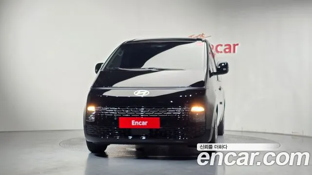 Hyundai Staria Staria Карго 3 места — Фото автомобиля 2
