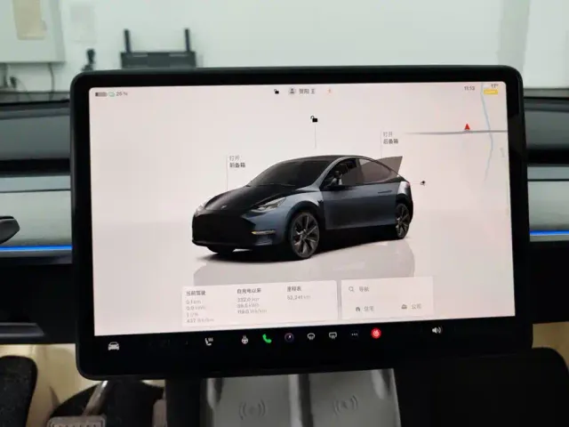 Tesla Model Y — Фото автомобиля 14