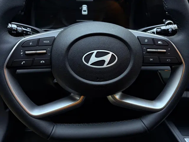 Hyundai Elantra — Фото автомобиля 16