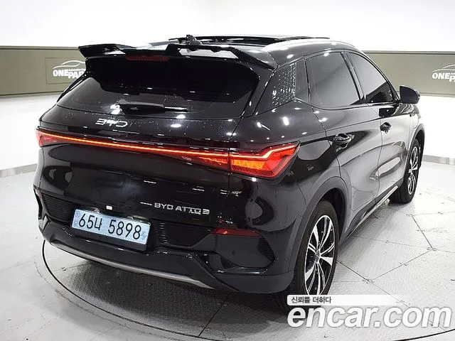BYD Atto 3 — Фото автомобиля 3