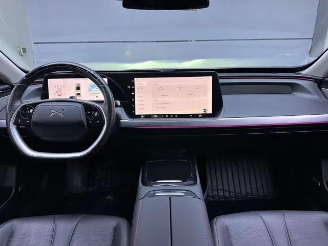 Xpeng P7 — Фото автомобиля 7