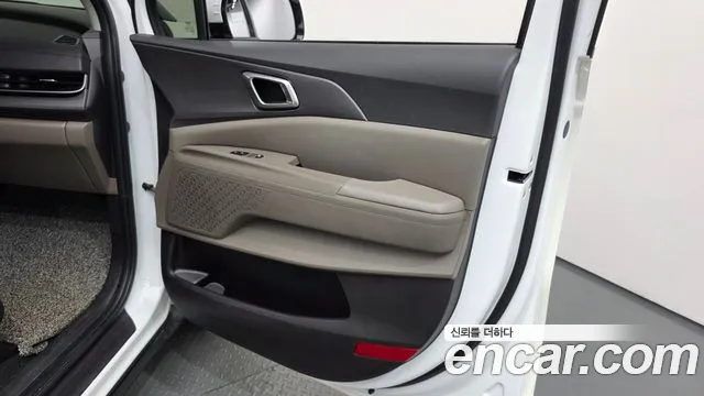 Kia Carnival 4th Gen — Фото автомобиля 14