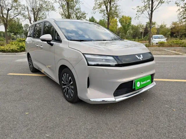 Wuling Starlight 730 — Фото автомобиля 3