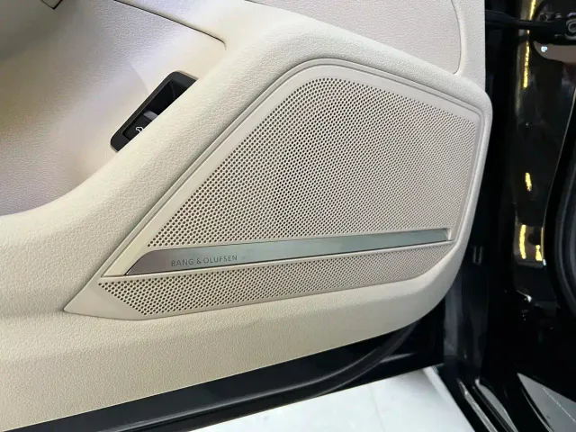 Audi A6L — Фото автомобиля 14