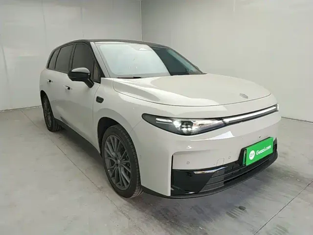 Leapmotor C10 — Фото автомобиля 3