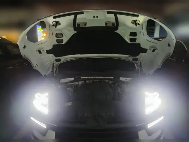 Porsche Macan — Фото автомобиля 3