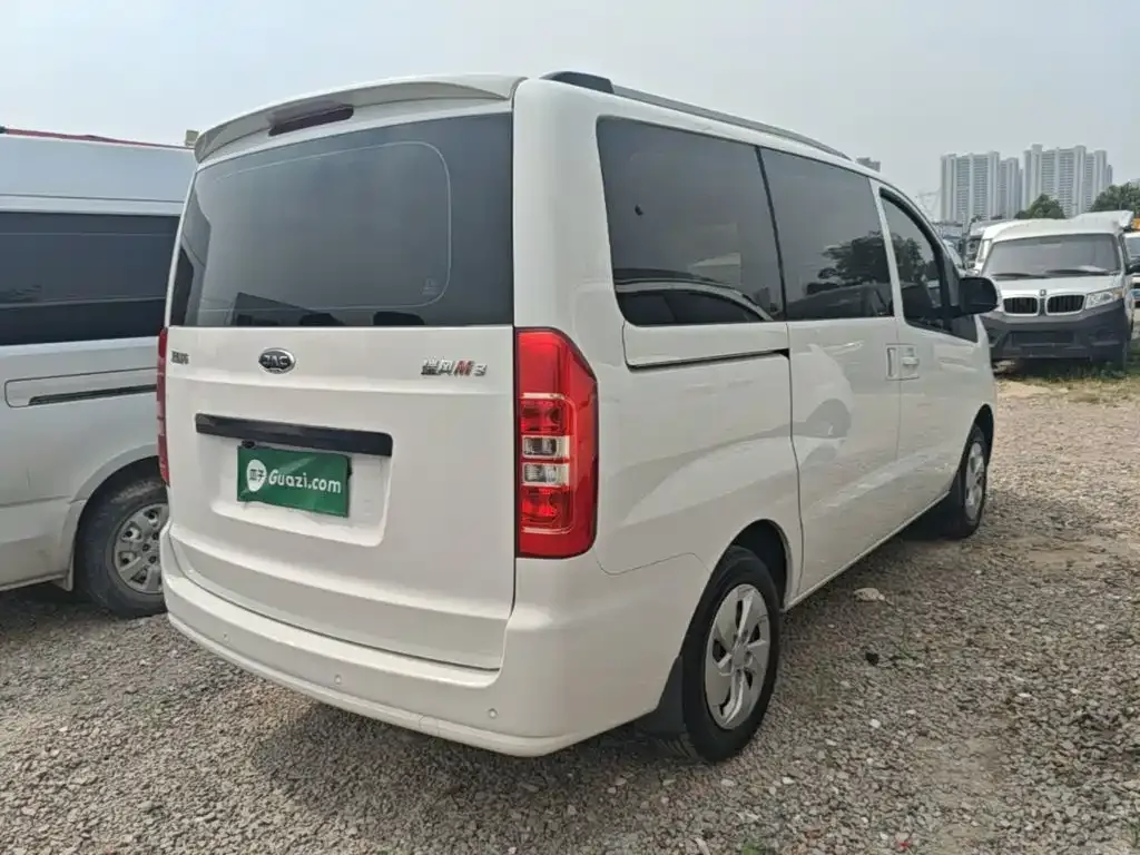 JAC Refine JAC Refine M3 2025 1.8L Manual Comfort Edition 7/8-seater — Фото автомобиля 4