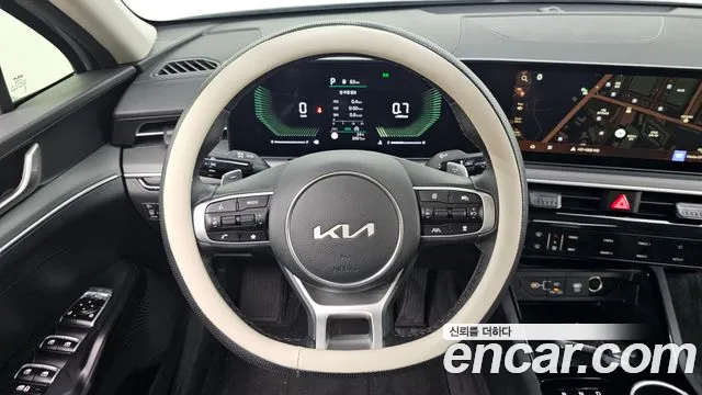 Kia K5 Generation 3 — Фото автомобиля 20