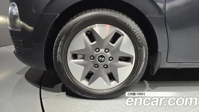 Hyundai Staria — Фото автомобиля 5