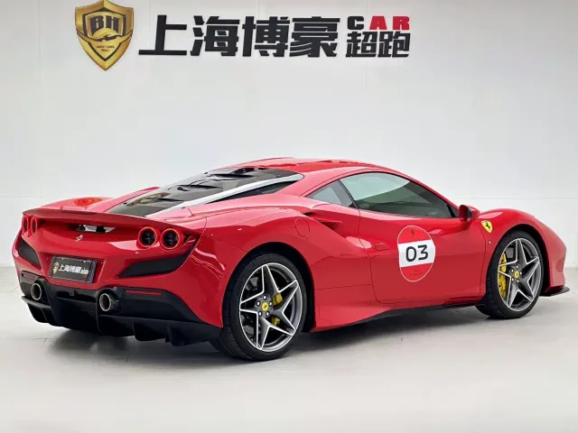 Ferrari F8 — Фото автомобиля 5