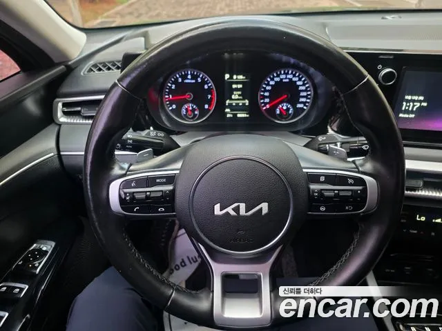 Kia K5 — Фото автомобиля 13