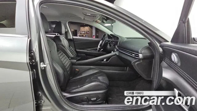 Hyundai Avante CN7 — Фото автомобиля 17